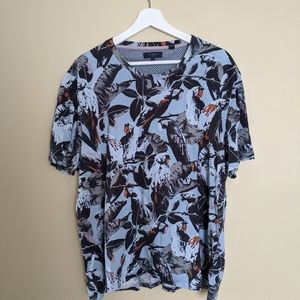 Ted Baker Men's T Shirt blue floral parrot print